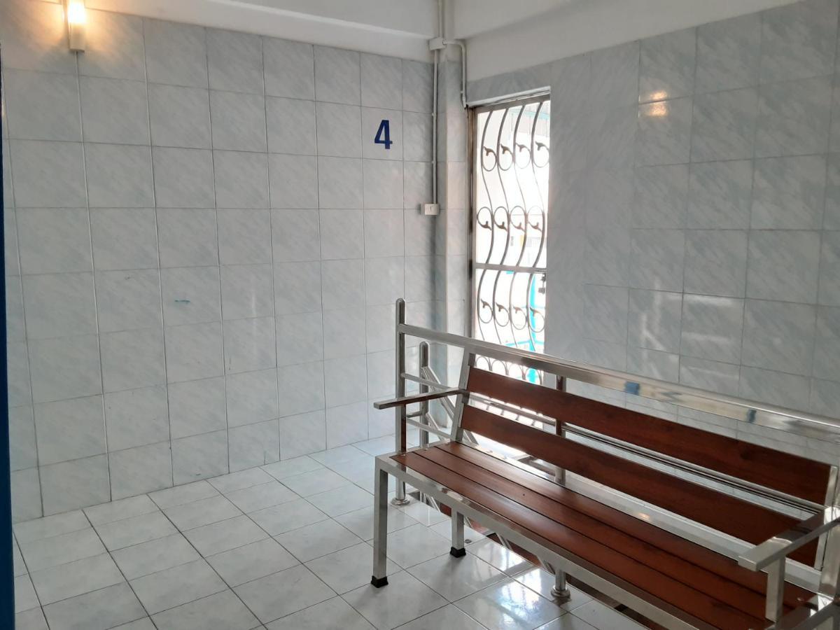 New Central Guesthouse Banguecoque Exterior foto